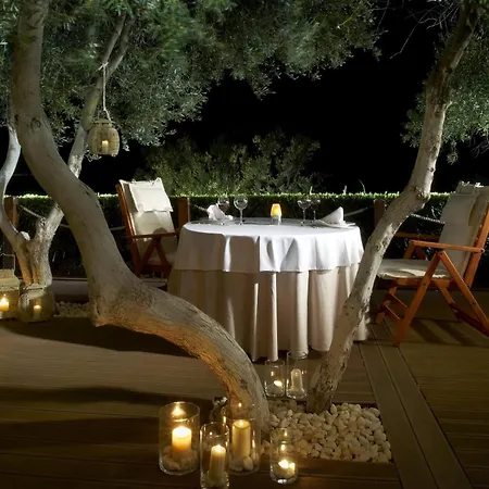 Blue Dolphin Resort 4*