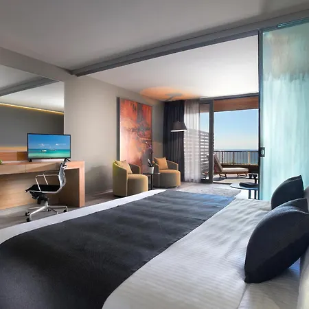 Blue Dolphin Resort 4*