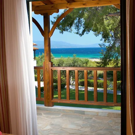 אתר נופש Blue Dolphin מטהמורפוסי