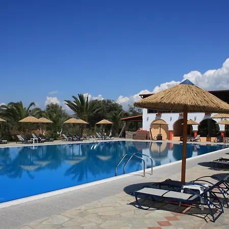 Blue Dolphin 4*