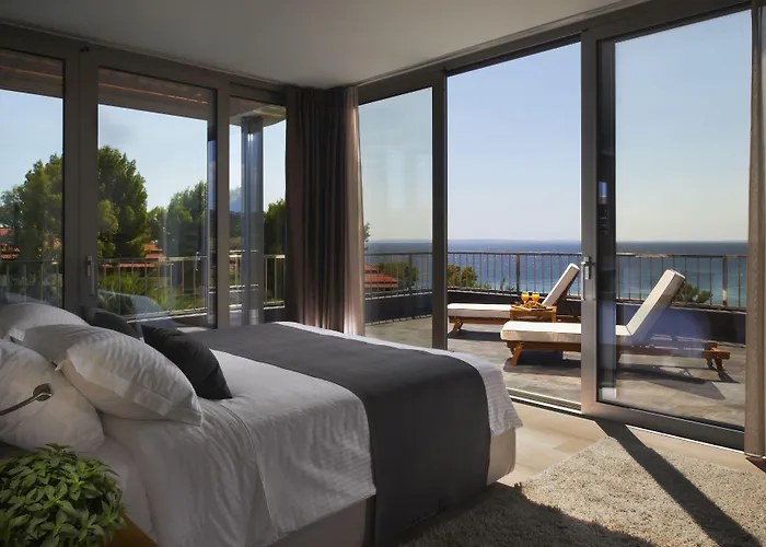 Feriested Blue Dolphin 4*