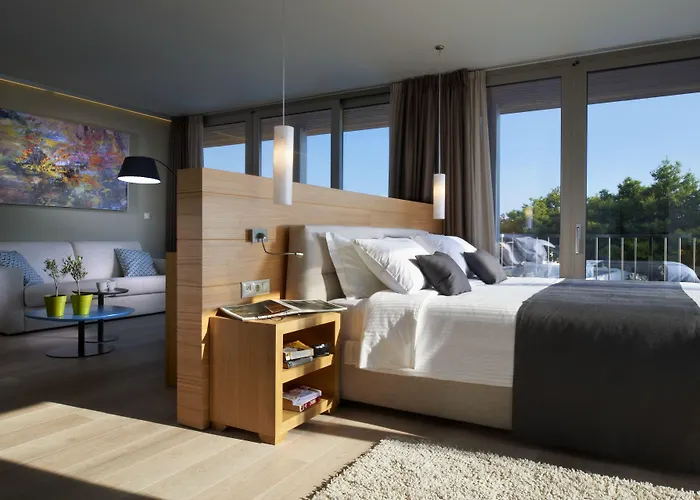 Blue Dolphin Feriested 4*