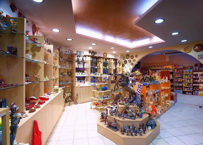 Blue Dolphin Resort 4*